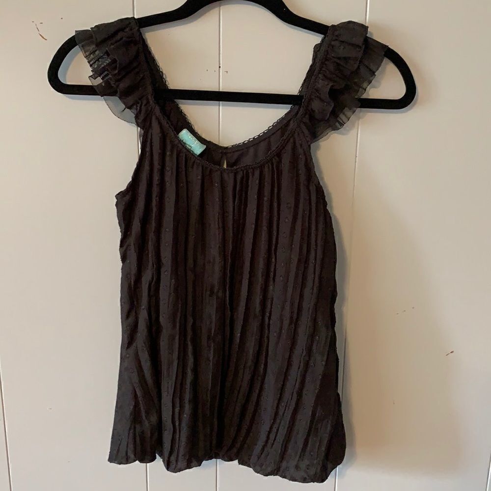 Hip Black Tank Size Medium